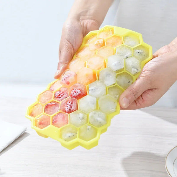 Flexible Honeycomb Ice Tray With Lid