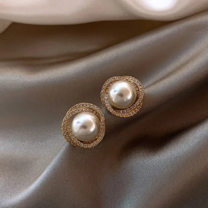 Pearl Tops Pair Earrings. - All-In-One Store