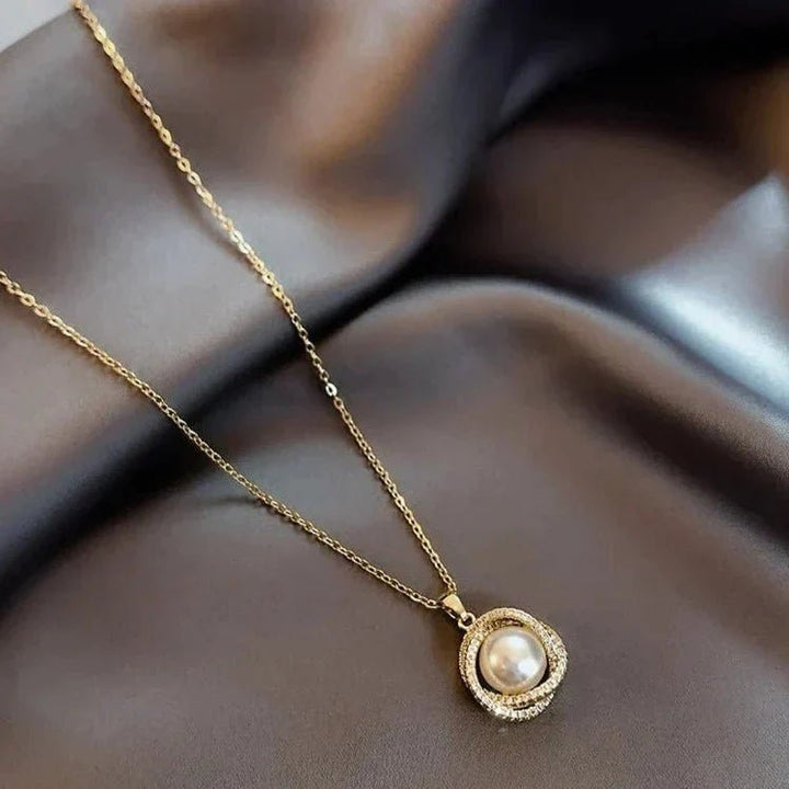 Pearl/Curb Chain Pendant - All-In-One Store