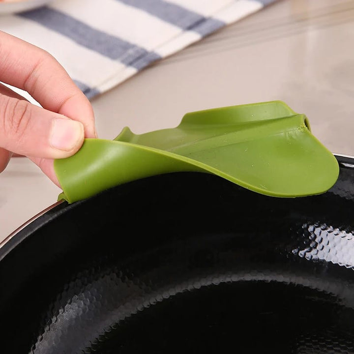 Silicone Pour Clip - All-In-One Store